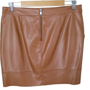Vintage FAHSYEE Brown Faux Leather Mini Skirt High Waisted Back Zip Pockets L